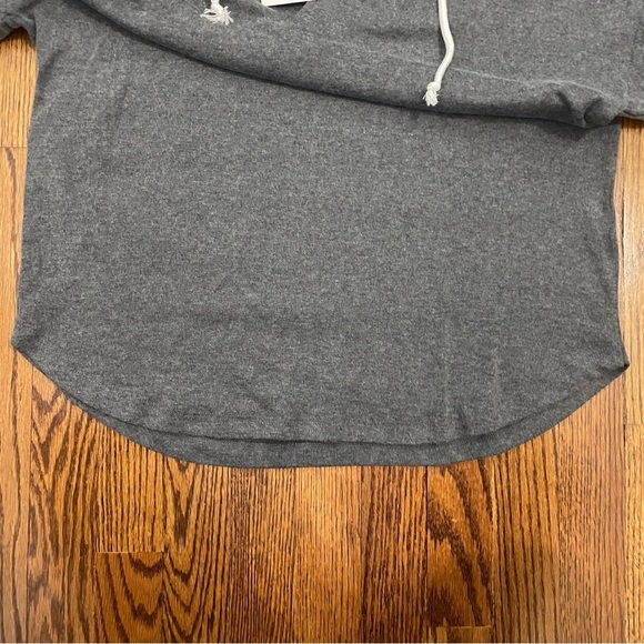 **4/$12** Kirundo Gray Hoodie Lightweight Size Medium, NWT - Picture 4 of 7